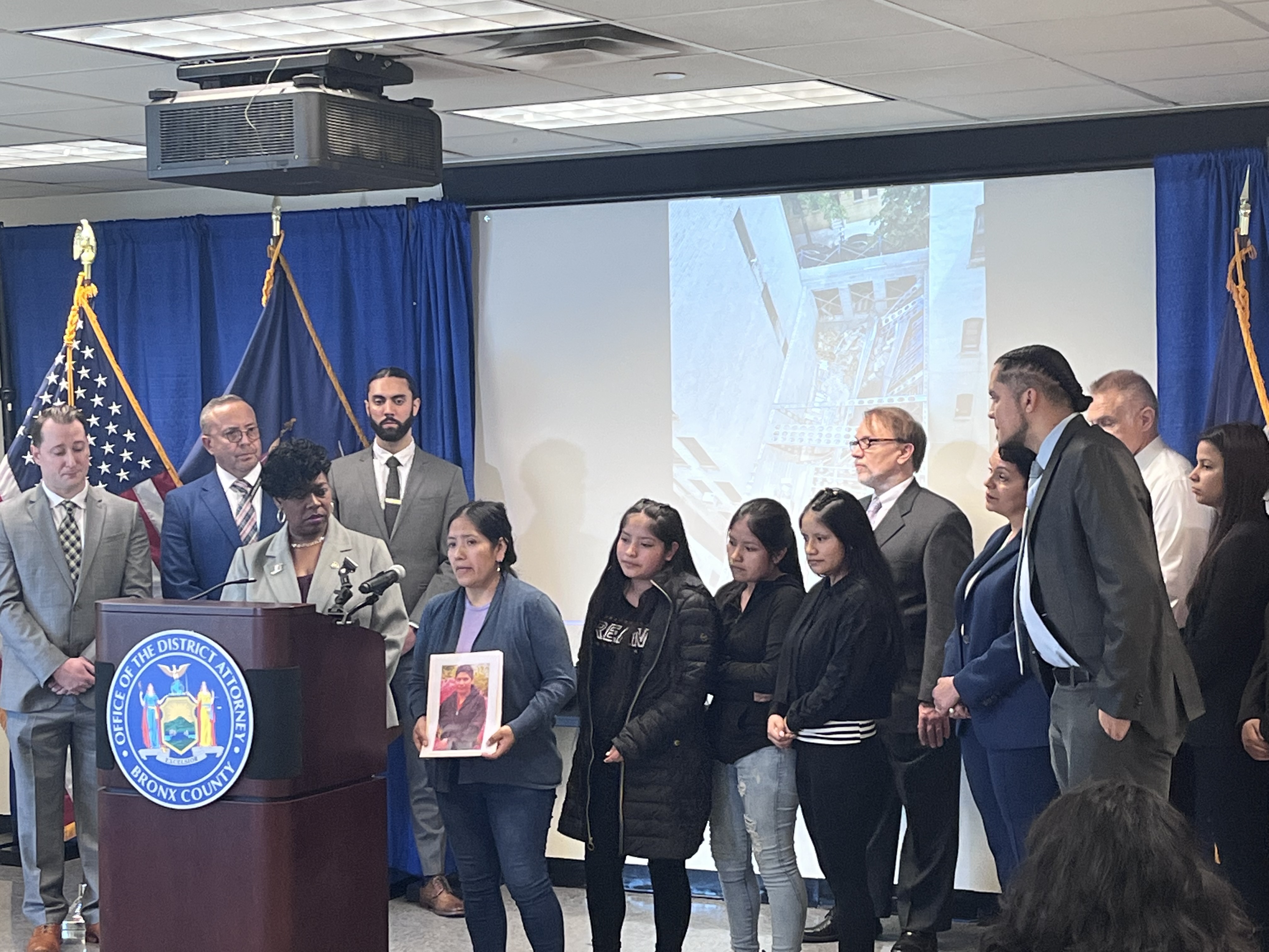 april 2023 presser